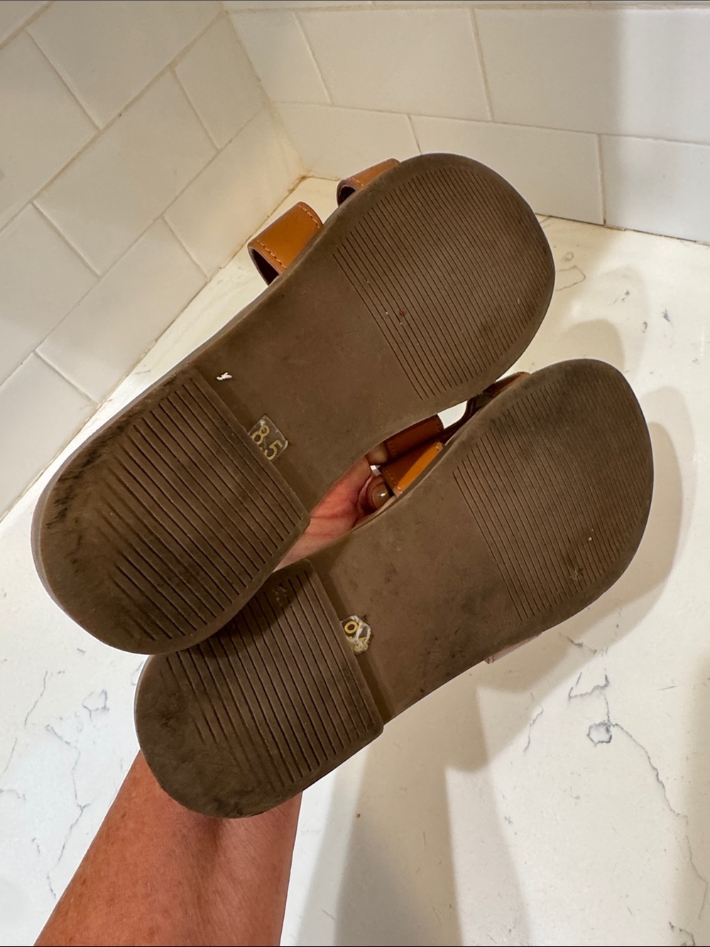 Steve Madden Tan Brown Slide Sandals with Cutout Strap 8.5 - Picture 8 of 10